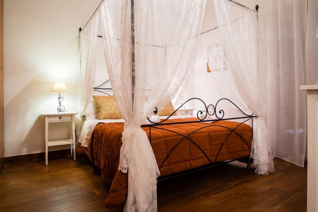 Apartamento Excellence, Free Parking, 3 Minutes Walking From Sassi Matera Habitación foto